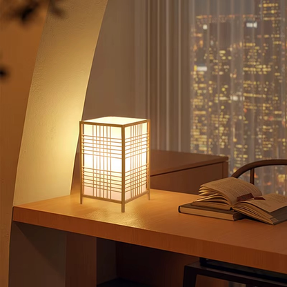 Lampe de Chevet Bambou – Tissage Japonais Minimaliste, Lumière LED Apaisante pour Ambiance Zen et Déco Élégante