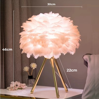 Lampe de Chevet Plumes d’Oie – LED Design Nordique sur Trépied Doré, Lumière Douce et Ambiance Romantique