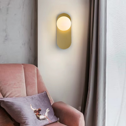 Lampe de Chevet Murale LED Moderne – Globe en Verre Givré, Finition Noir & Or, Lumière Douce et Élégante Applique Murale Capsule