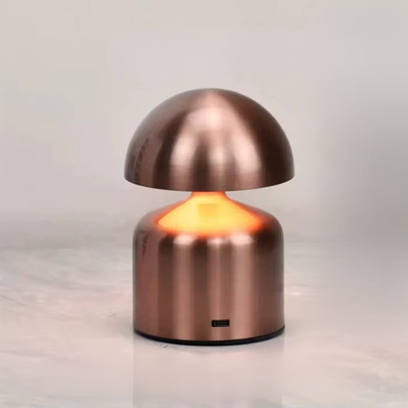 Lampe de Chevet LED Tactile Rechargeable – 3 Couleurs Ajustables, Design Champignon en Métal, Sans Fil Élégant et Cosy