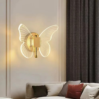 Lampe de Chevet Papillon LED Murale – Design Moderne en Acrylique Doré, Lumière Douce et Élégante