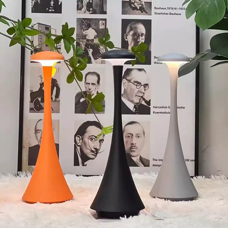 Lampe de Chevet LED Tactile Rechargeable – Design Champignon en Aluminium, Dimmable 3 Tons pour Ambiance Industrielle