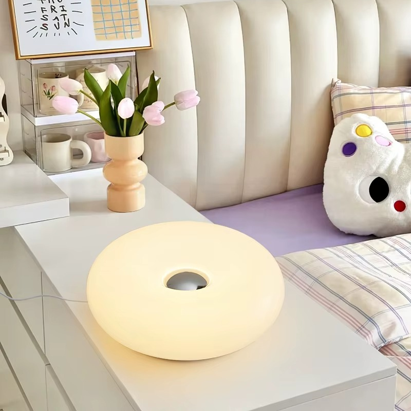 [Modifier ortographe Grip] Lampe de Chevet Donut Design Bauhaus - LED Tactile RGB 16 Couleurs, USB & Dimmable pour Ambiance Futuristique