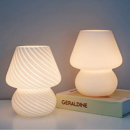 Lampe de Chevet Champignon en Verre Strié – LED USB, Design Murano Élégant pour Ambiance Douce et Cosy