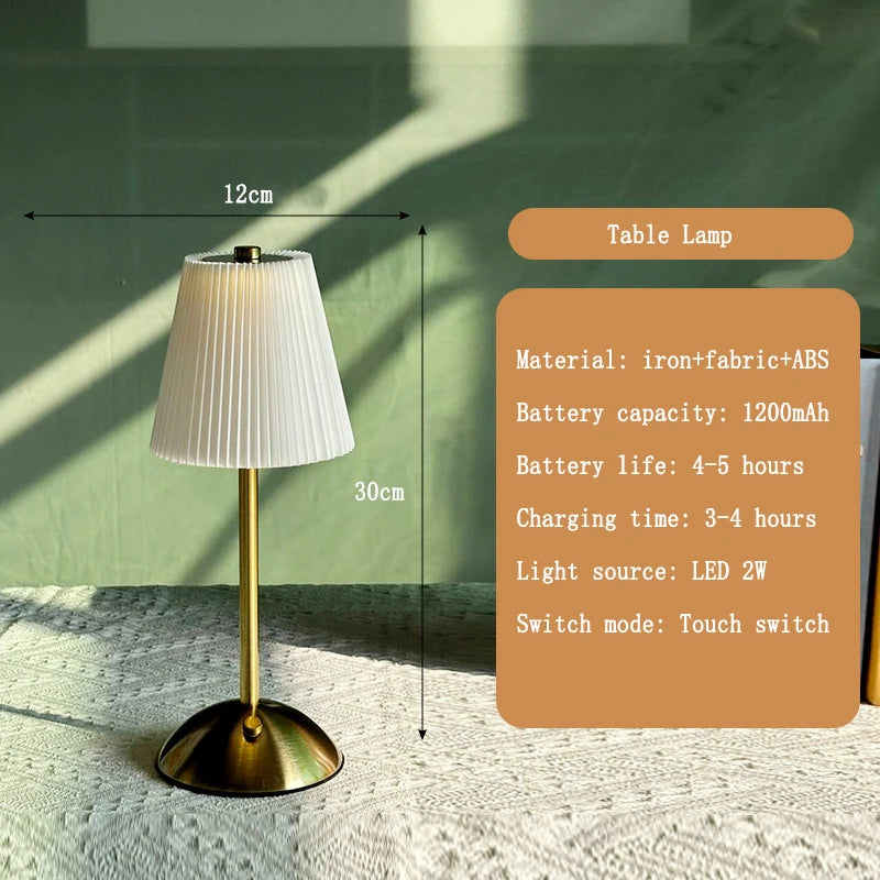 Lampe de Chevet LED Plissée Tactile – Rechargeable USB, Abat-Jour en Tissu Élégant, Éclairage Doux et Cosy